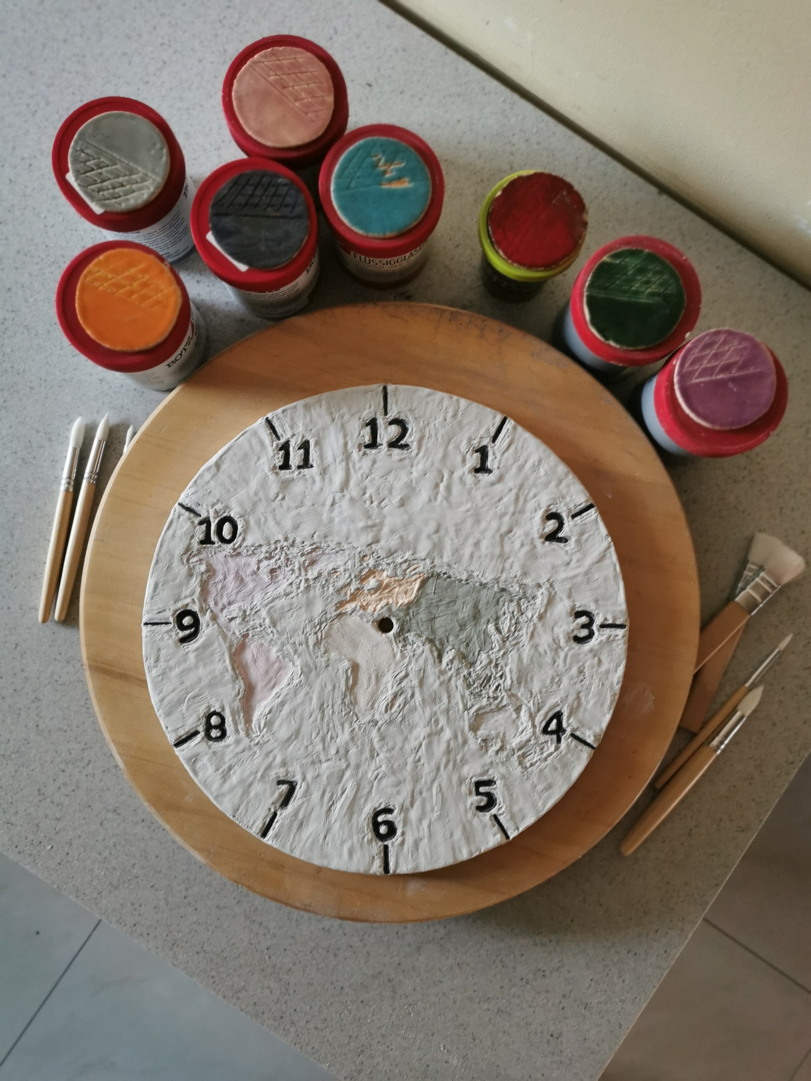 zegar kontynenty malowanie